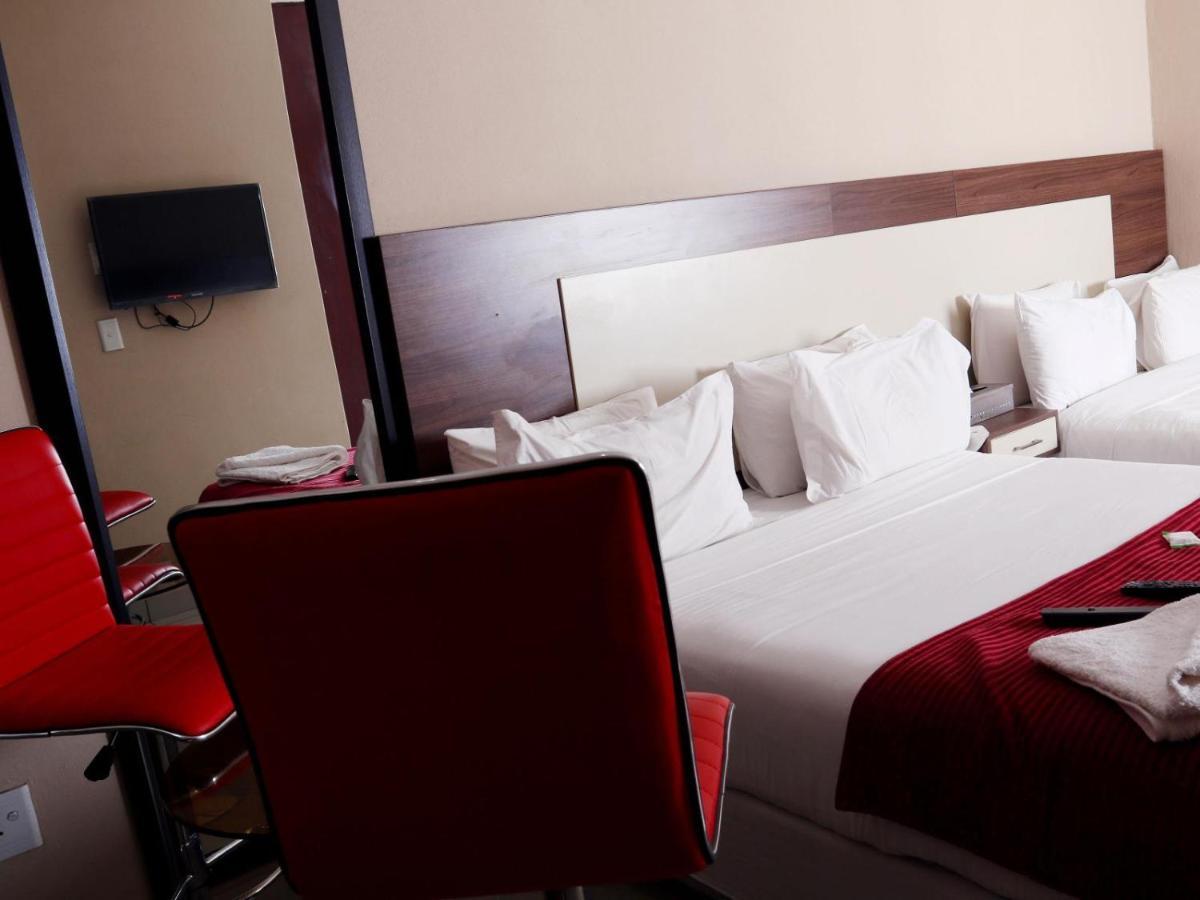 Eagle Nest Luxury Accommodation Roodepoort Esterno foto