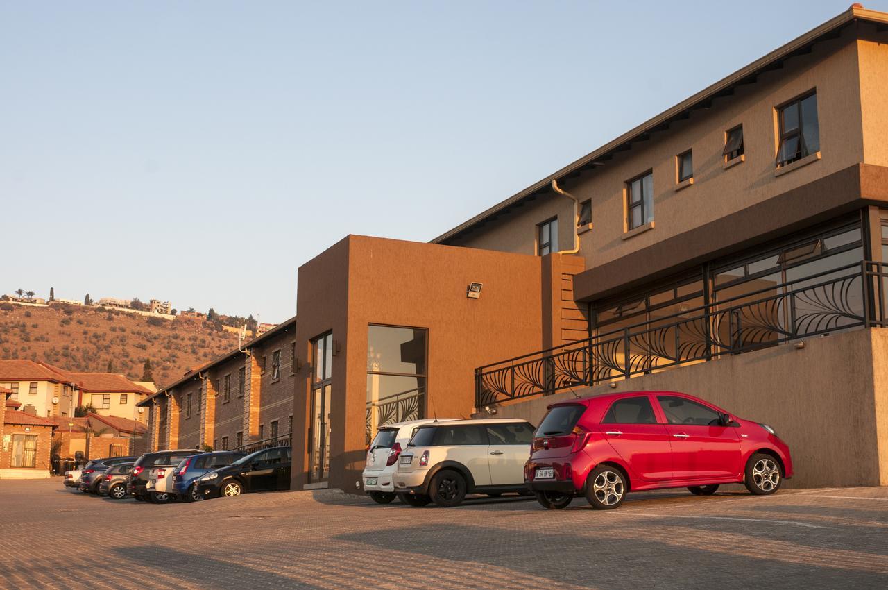 Eagle Nest Luxury Accommodation Roodepoort Esterno foto